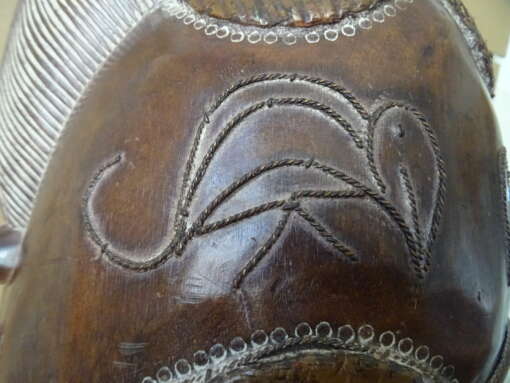 Chokwe masker Angola met koperbeslag 62cm