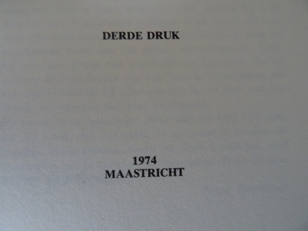 Léon Veugen Es God bleef Bundel sjetse Léon Veugen Es God bleef Bundel sjetse