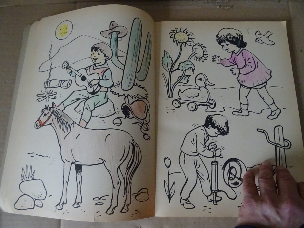 Vintage groot kleur-en tekenboek 112 bladzijden - Afbeelding 8