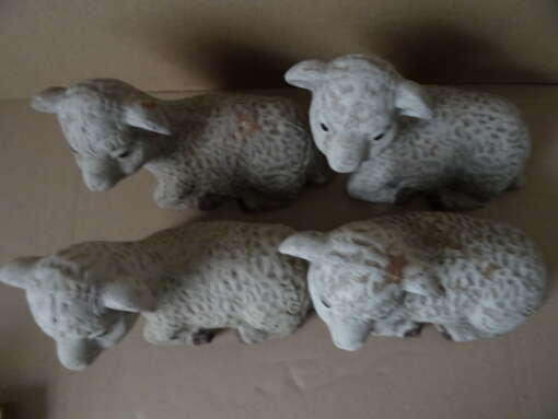 4 Grote kerststal schapen van aardewerk 15cm hoog