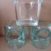 Vintage glazen waterbakjes voor vogelkooi