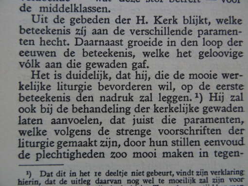 P. E. A. van de Kamp Verhaal over Liturgische gewaden en nog wat