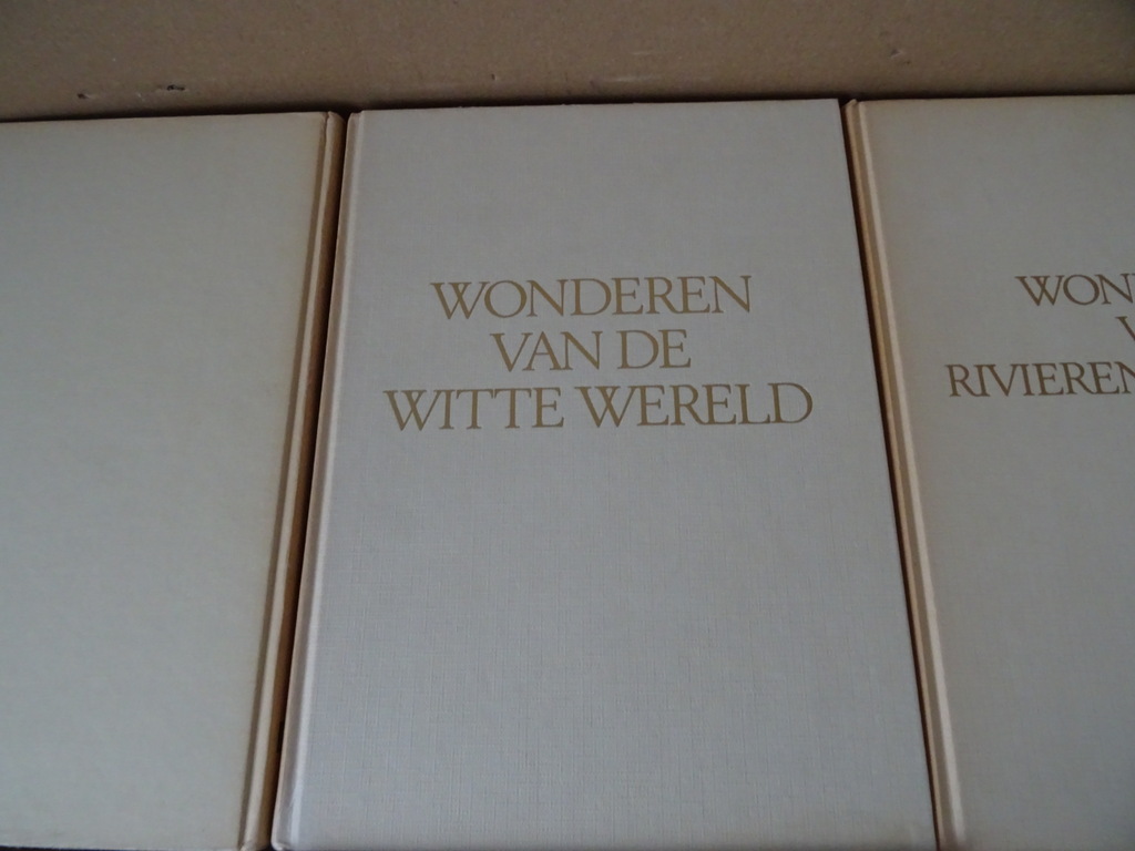 Collectie boeken Wonderen der natuur o.a. Walt Disney Collectie boeken Wonderen der natuur o.a. Walt Disney
