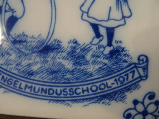 Delfts blauwe tegel Tichelaar Makkum Engelmundusschool