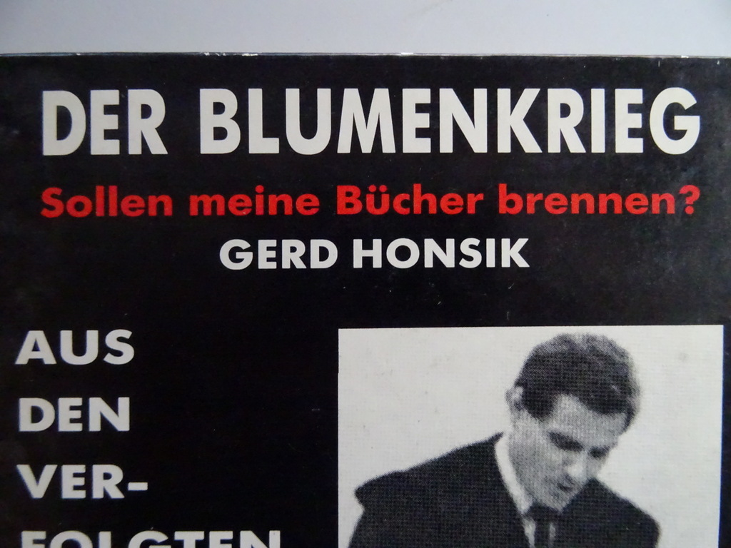 Gerd Honsik Der blumenkrieg - Afbeelding 2