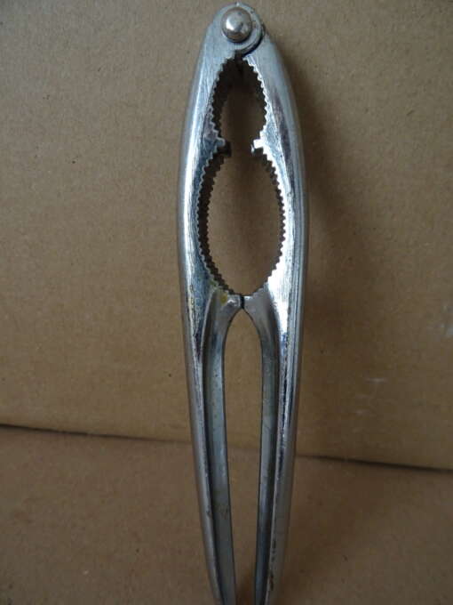 Vintage metalen notenkraker 14.5cm