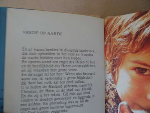 Een woord van vrede Thema's uit de bijbel met prachtige kleurenfoto's