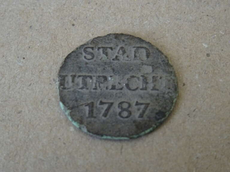 Alternative view of Bodemvondst bronzen Duit munt Stad Utrecht 1787