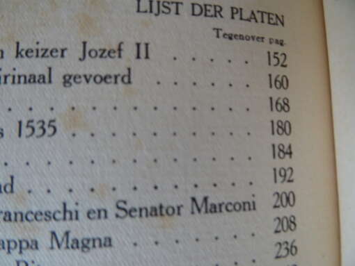 Dr. R. R. Post en Dr. J. O. Smit Het Vaticaan