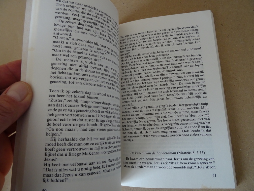 Briege McKenna Wonderen zijn de wereld nog niet uit Briege McKenna Wonderen zijn de wereld nog niet uit