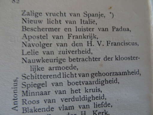 P. Adrianus Aan Sint Antonius' voeten Gebedenboekje