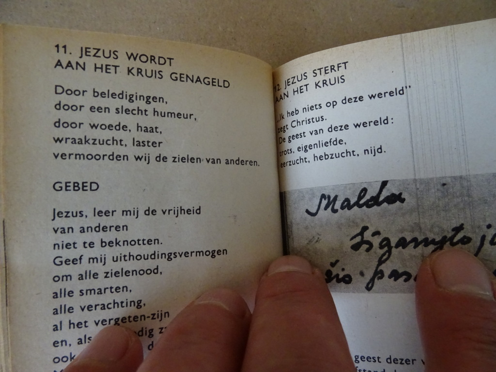 Maria red ons Gebeden van vier Litause meisjes in gevangenschap - Afbeelding 19