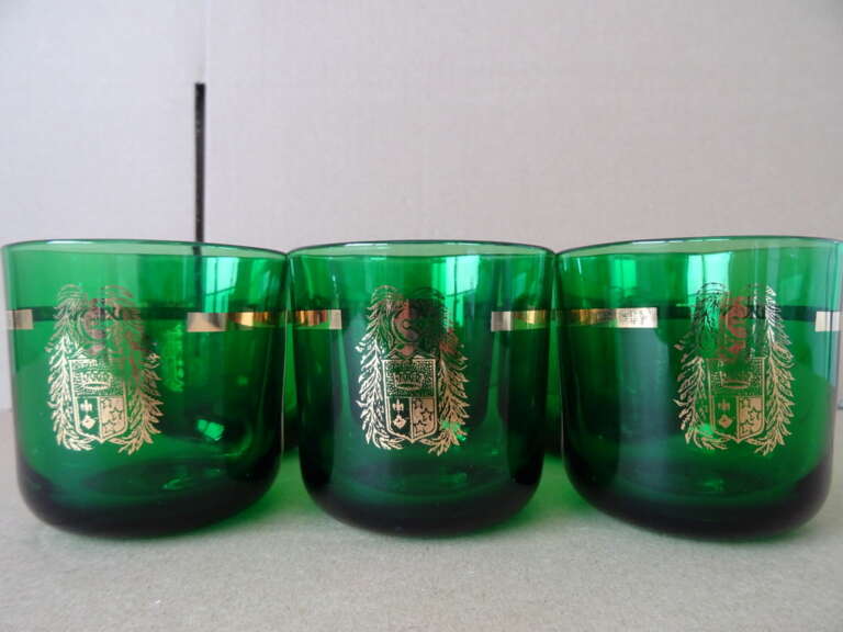 Alternative view of Set van zes vintage vergulde glazen