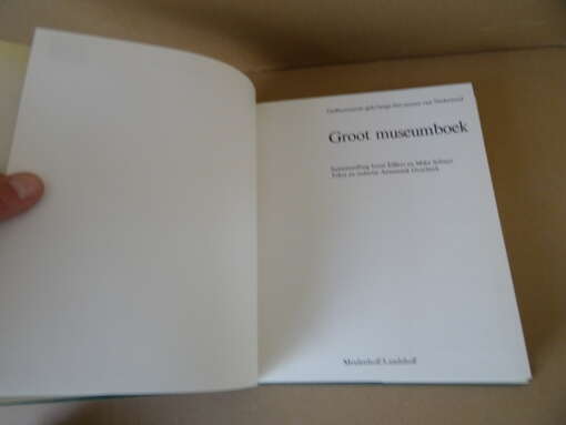 Annemiek Overbeek Groot museumboek