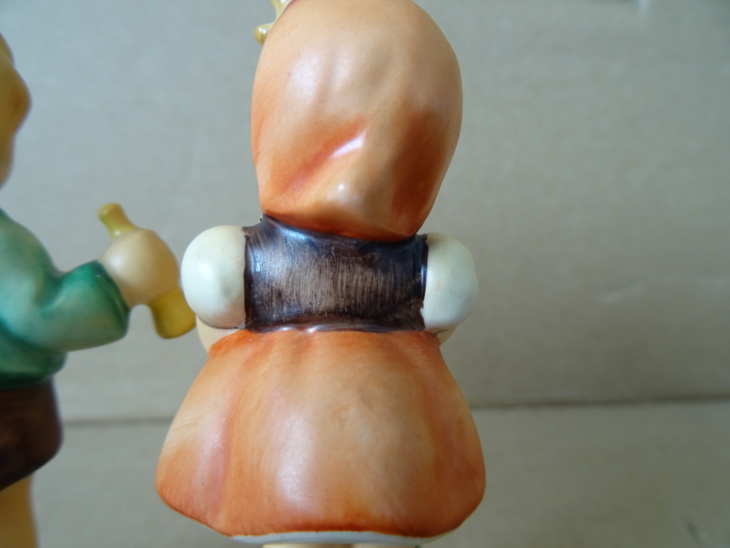 Vintage Goebel Hummel beeldjes jongen en meisje - Afbeelding 7