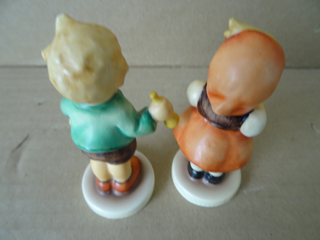 Vintage Goebel Hummel beeldjes jongen en meisje - Afbeelding 12