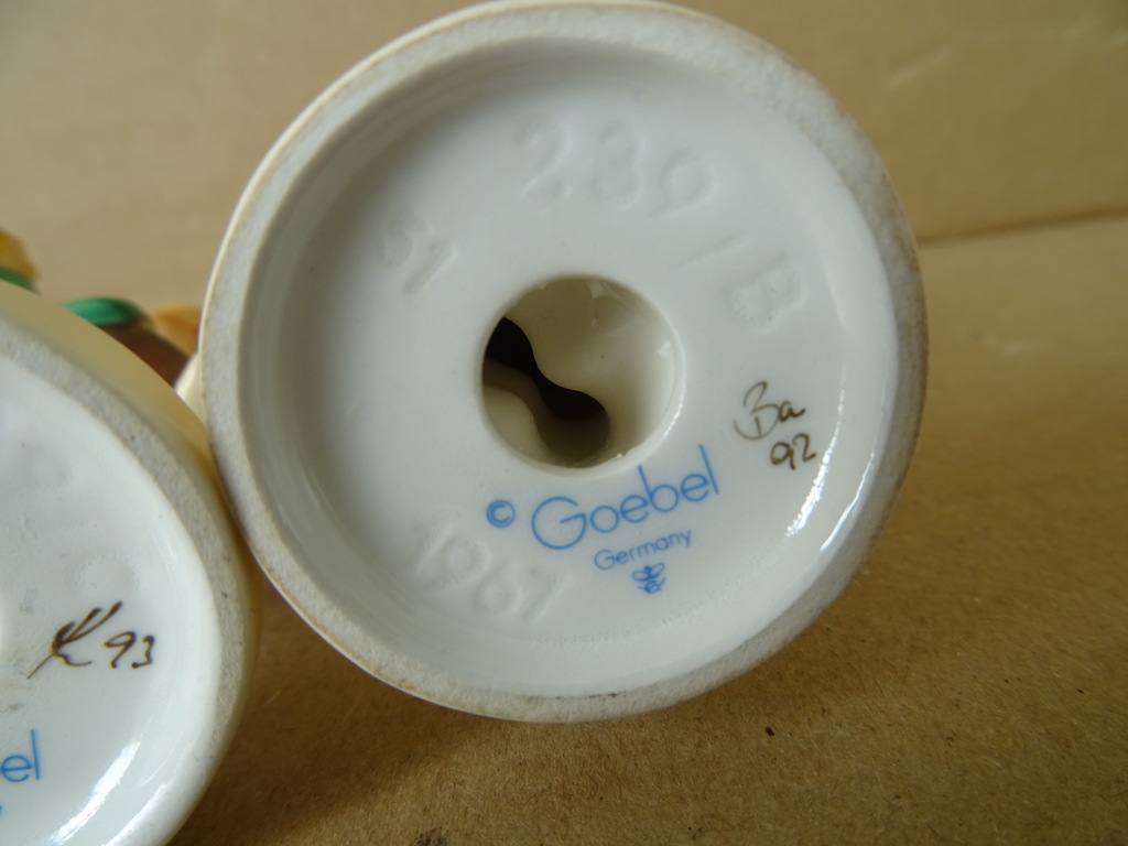 Vintage Goebel Hummel beeldjes jongen en meisje - Afbeelding 14