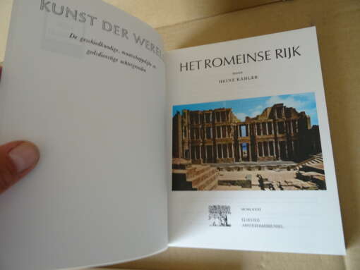Elsevier Kunst in de wereld collectie van 3 boeken