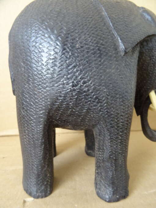 Antiek ebbenhouten beeld olifant 15cm