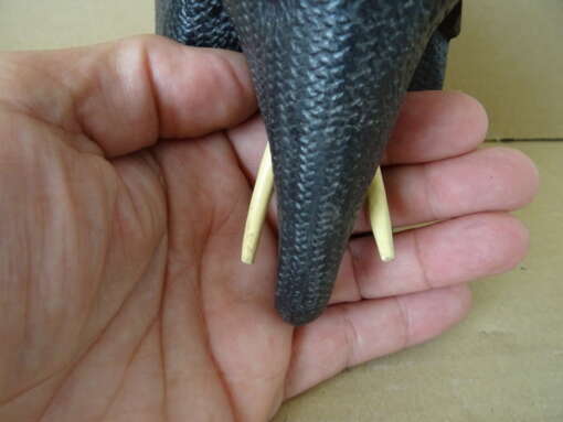 Antiek ebbenhouten beeld olifant 15cm