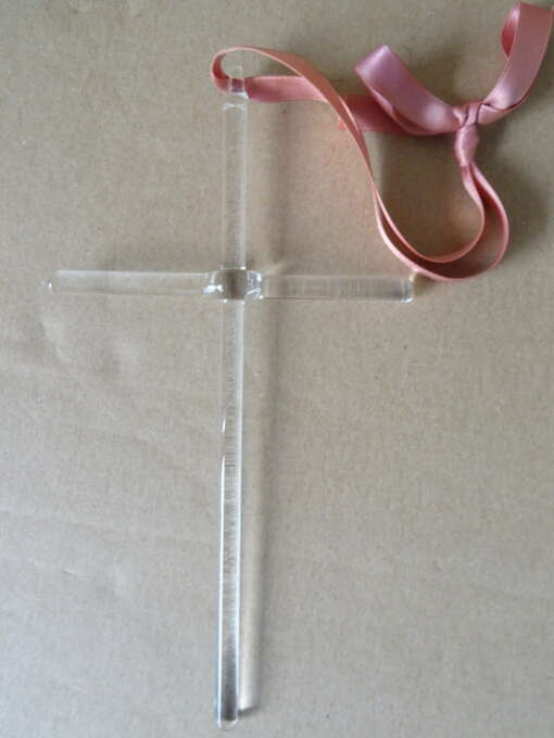 Glazen kruis wandkruis 11x20cm