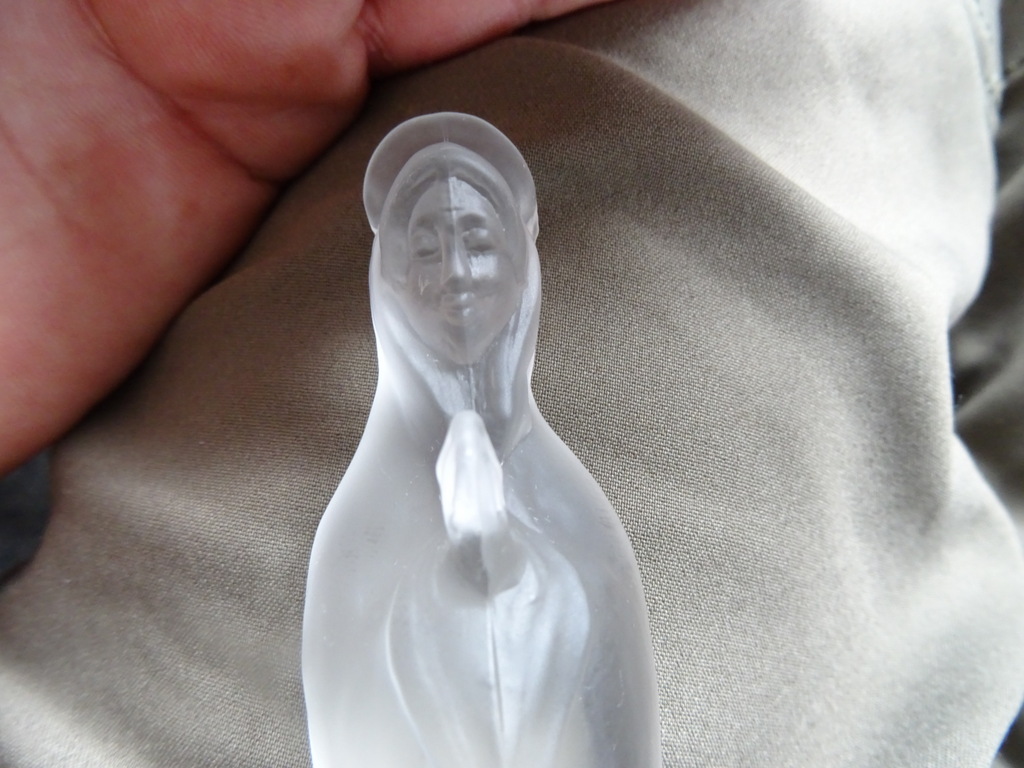 Glazen Mariabeeldje Praag 15cm - Afbeelding 16