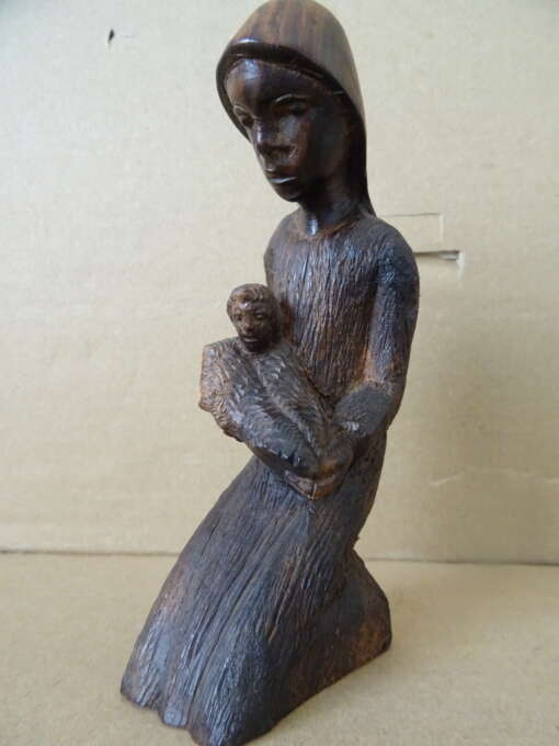 Houten Mariabeeldje 15cm volkskunst