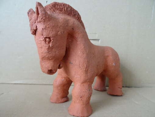 Terracotta design beelden shetlandpony en eend 15cm en 9cm
