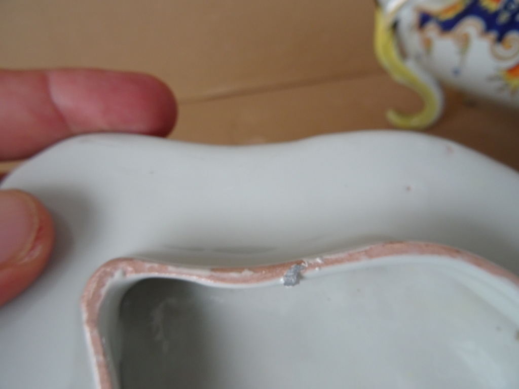 Faience aardewerk pronkschaal Vieux Rouen stijl - Afbeelding 19