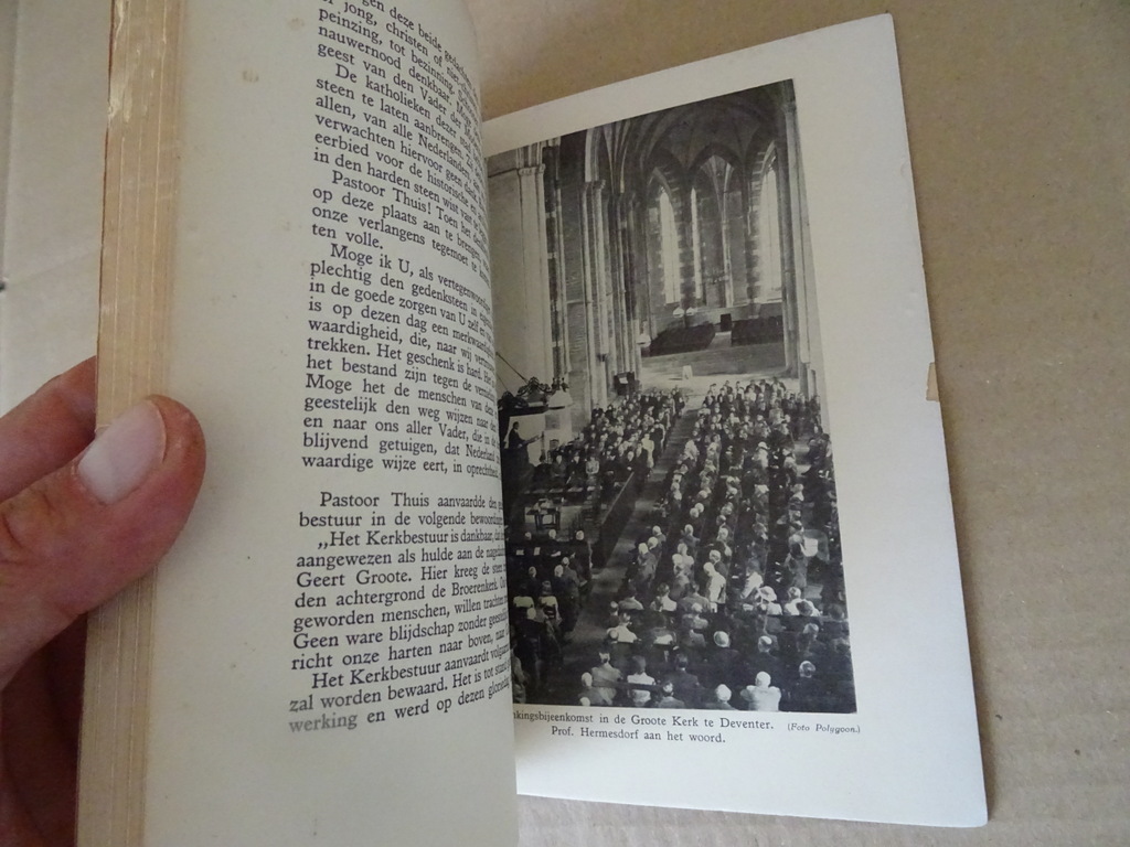 Geert Grootes geboortedag te Deventer herdacht 16 october 1940 - Afbeelding 12