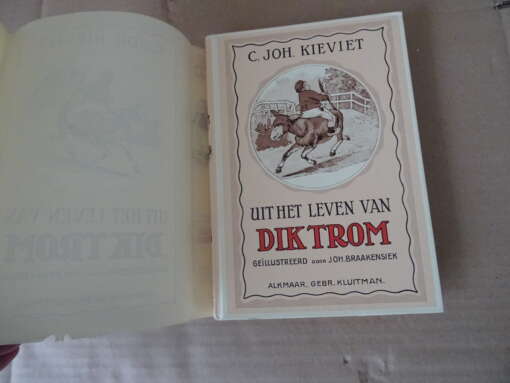 C. Joh. Kieviet Uit het leven van Dik Trom