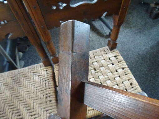 Antieke Spaanse stoelen periode 1800-1830