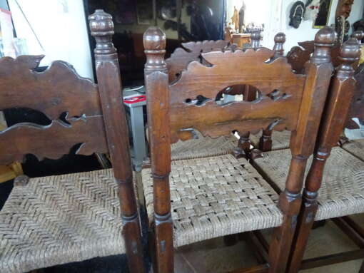 Antieke Spaanse stoelen periode 1800-1830