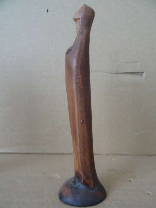 Aardewerk Mariabeeldje Art deco stijl 16cm