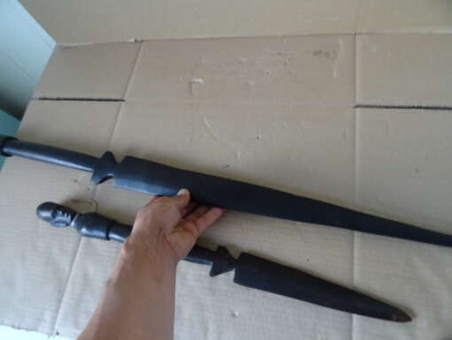 Houten speren 53cm en 93cm Dogon Mali