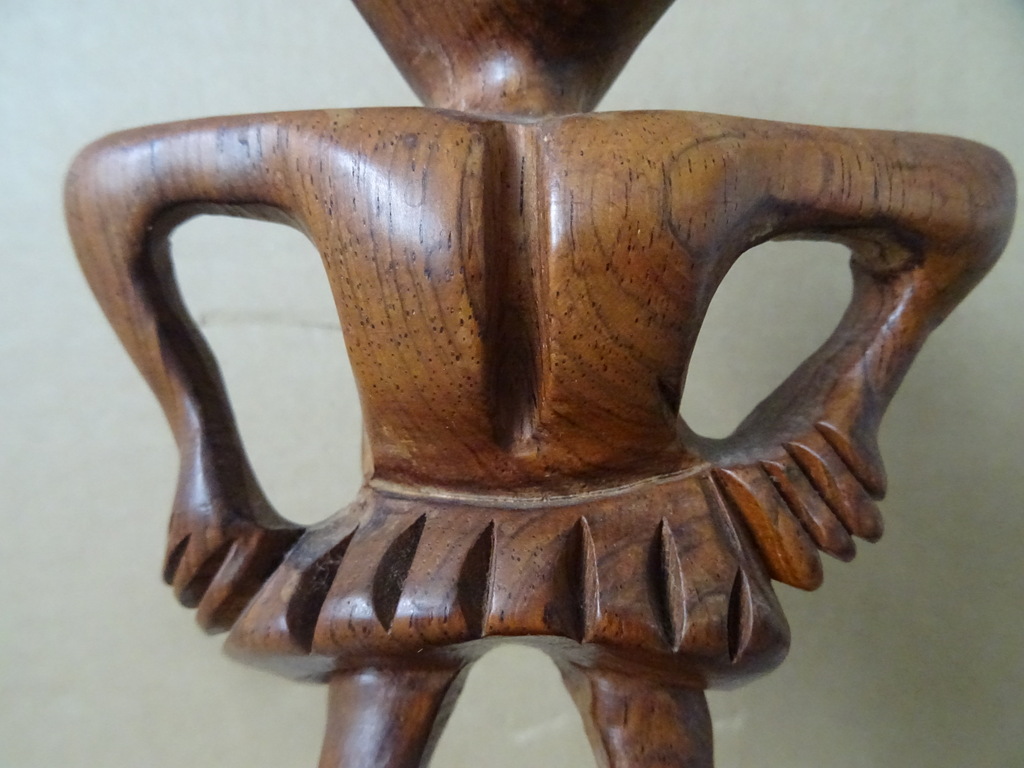 Inheems houten beeldje 19cm Congo of Papoea-Nieuw-Guinea - Afbeelding 10