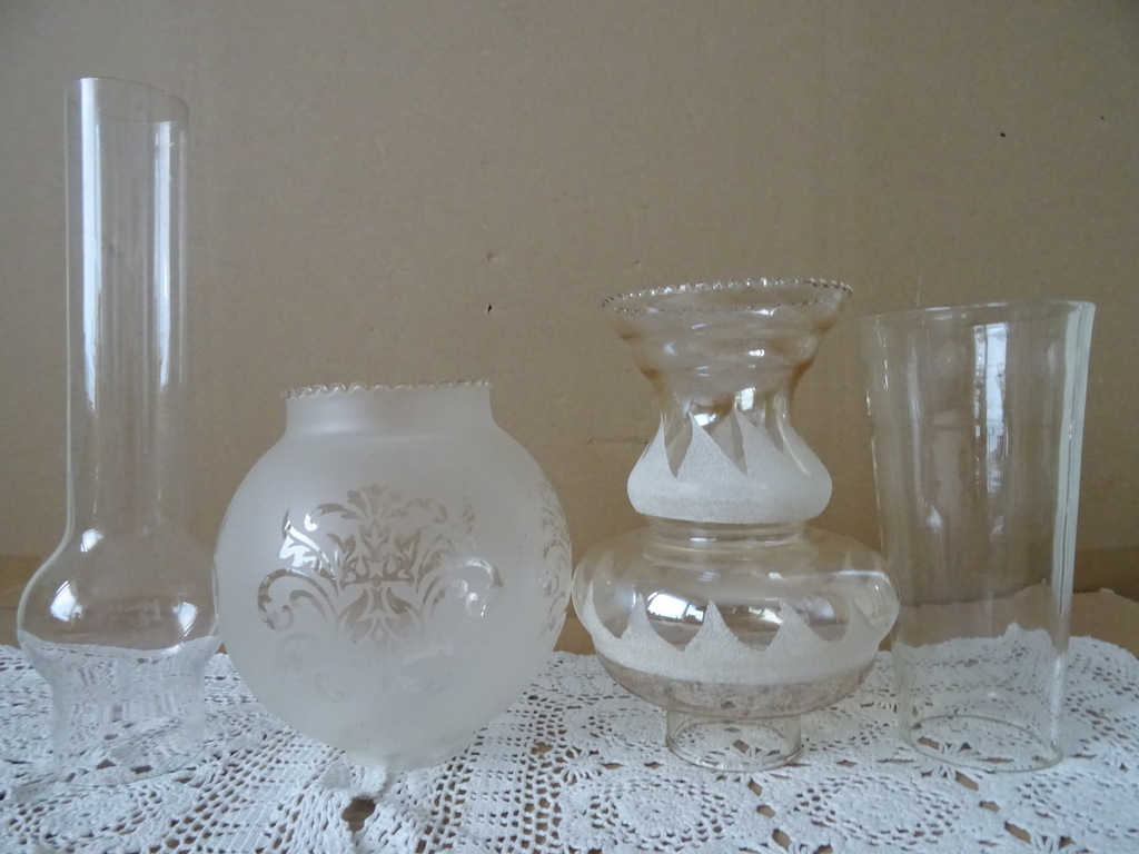 Antiek olielamp glas 9 euro per stuk