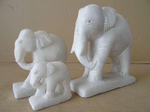 Set olifanten beeldjes Thailand van albast