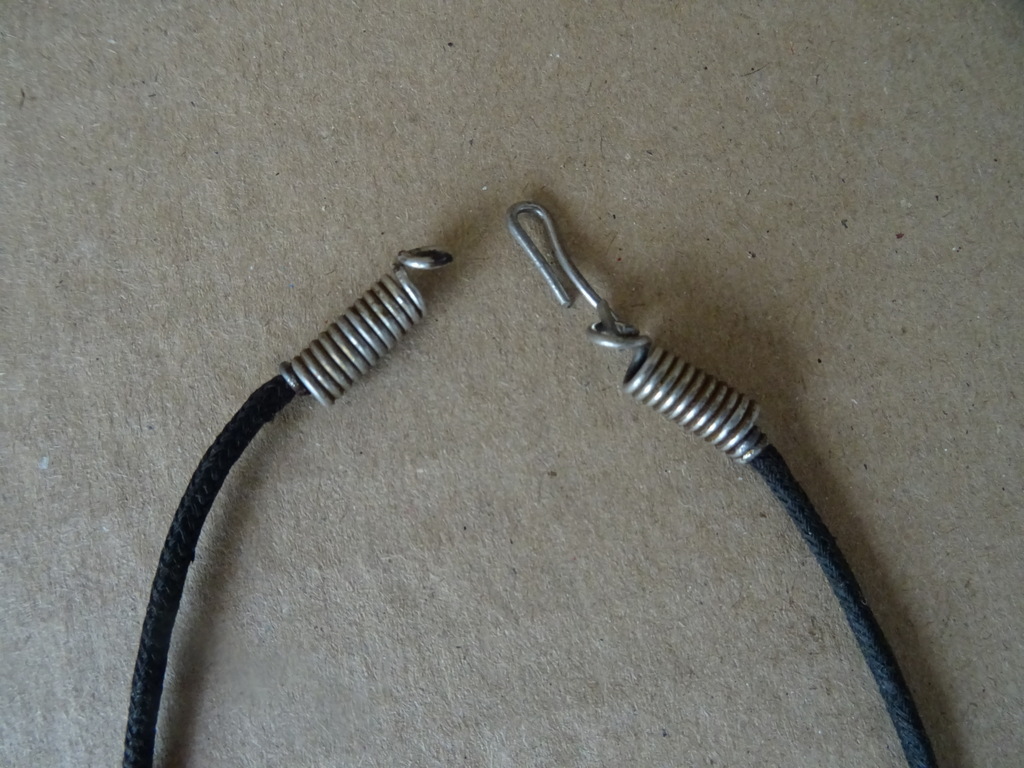 Vintage ketting met verzilverd kruisje 21cm Vintage ketting met verzilverd kruisje 21cm