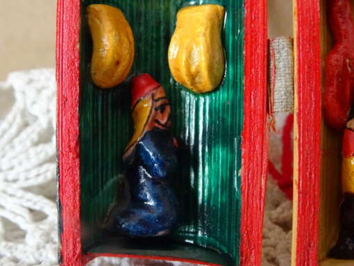 Vintage reisaltaar bamboe diorama Peru volkskunst 12cm