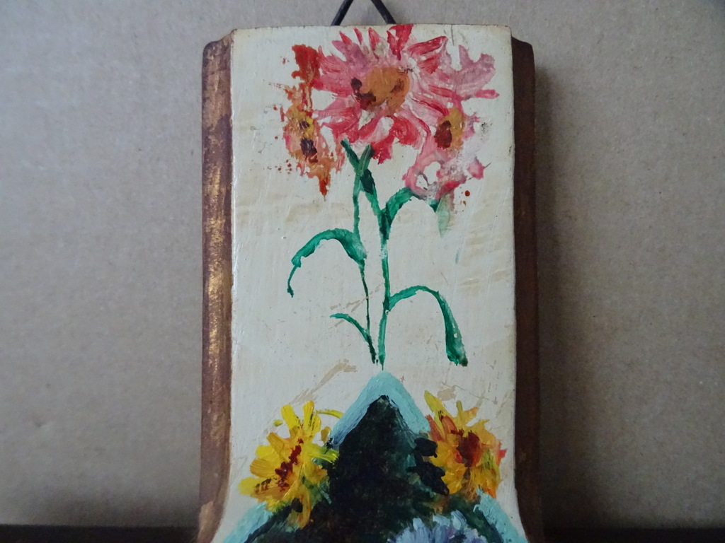 Antiek houten kruis beschilderd met bloemen 28cm - Afbeelding 3