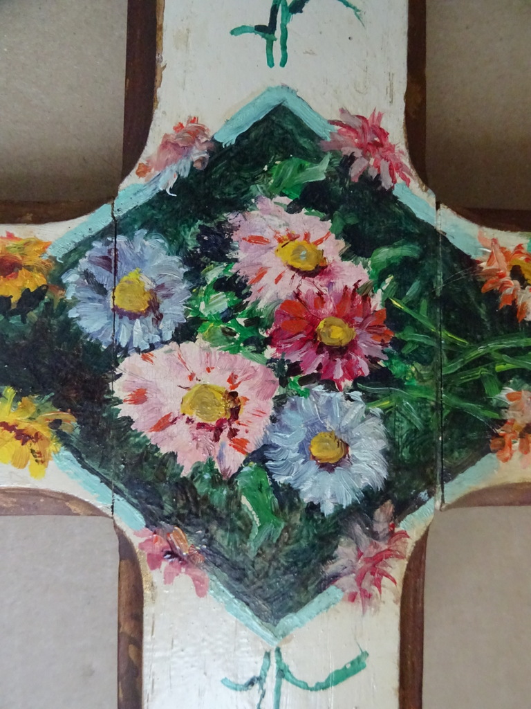 Antiek houten kruis beschilderd met bloemen 28cm - Afbeelding 4