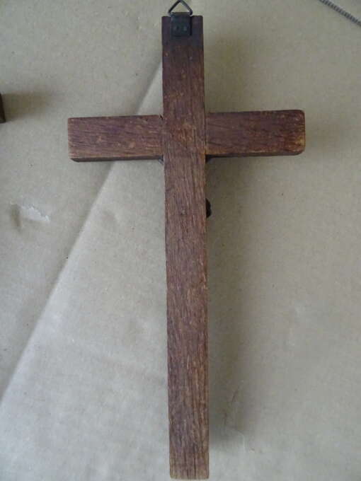 Collectie antieke houten kruizen 9 euro per stuk