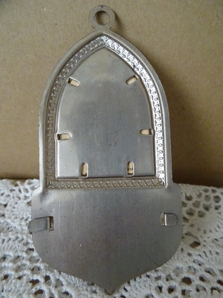 Collectie vintage wijwaterbakjes 9 euro per stuk - Afbeelding 5