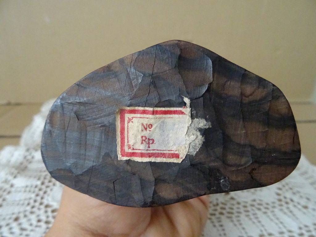 Indonesisch beeld halfnaakte vrouw 34cm Indonesisch beeld halfnaakte vrouw 34cm