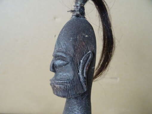 Inheems mythologisch houten beeld 24cm