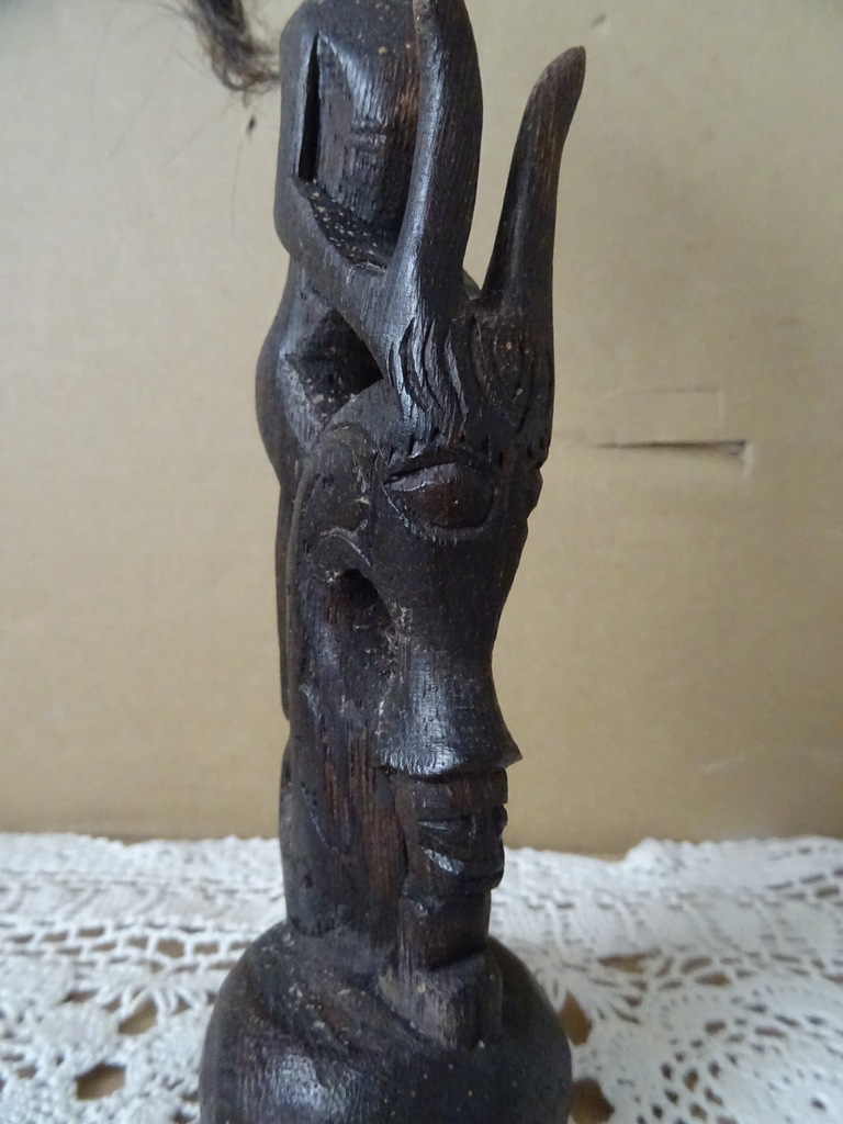 Inheems mythologisch houten beeld 24cm Inheems mythologisch houten beeld 24cm