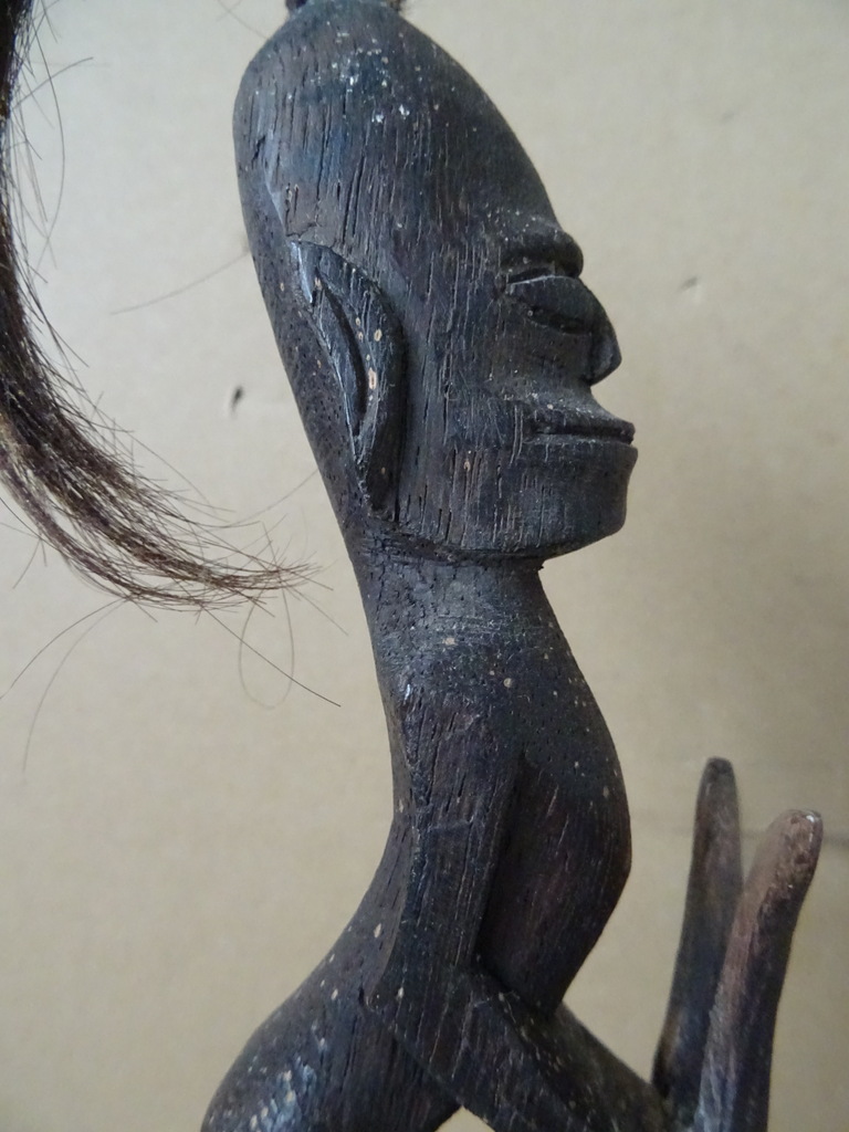 Inheems mythologisch houten beeld 24cm Inheems mythologisch houten beeld 24cm