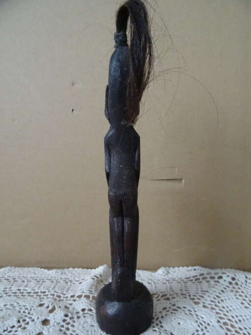 Inheems mythologisch houten beeld 24cm