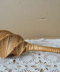 Vintage gevlochten rammelaar Maraca Rattan India 28cm